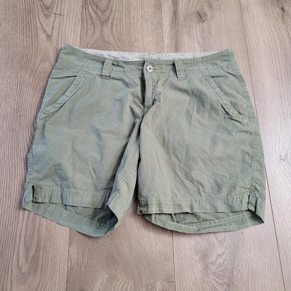 Columbia Shorts Womens 4 Green Fishing Hiking Gorpcore Outdoor Casual Lounge - Picture 2 of 9